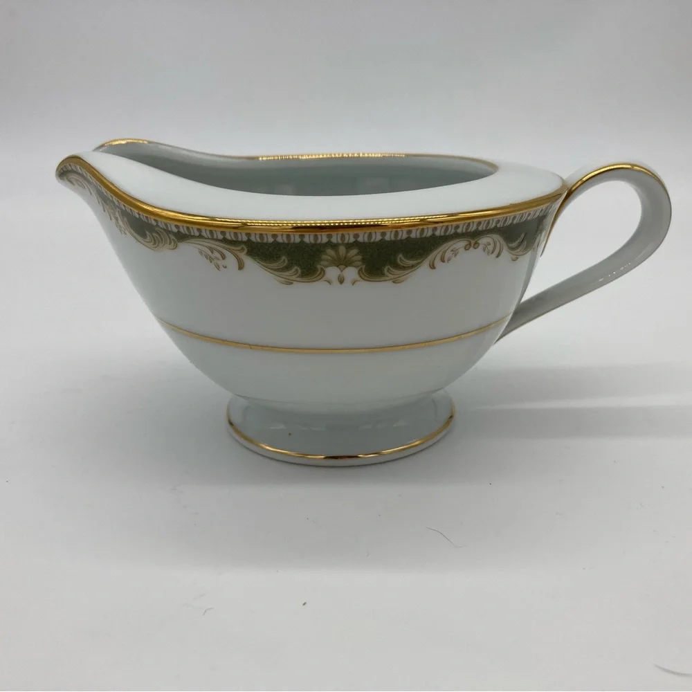 Noritake Warrington 6872 Creamer